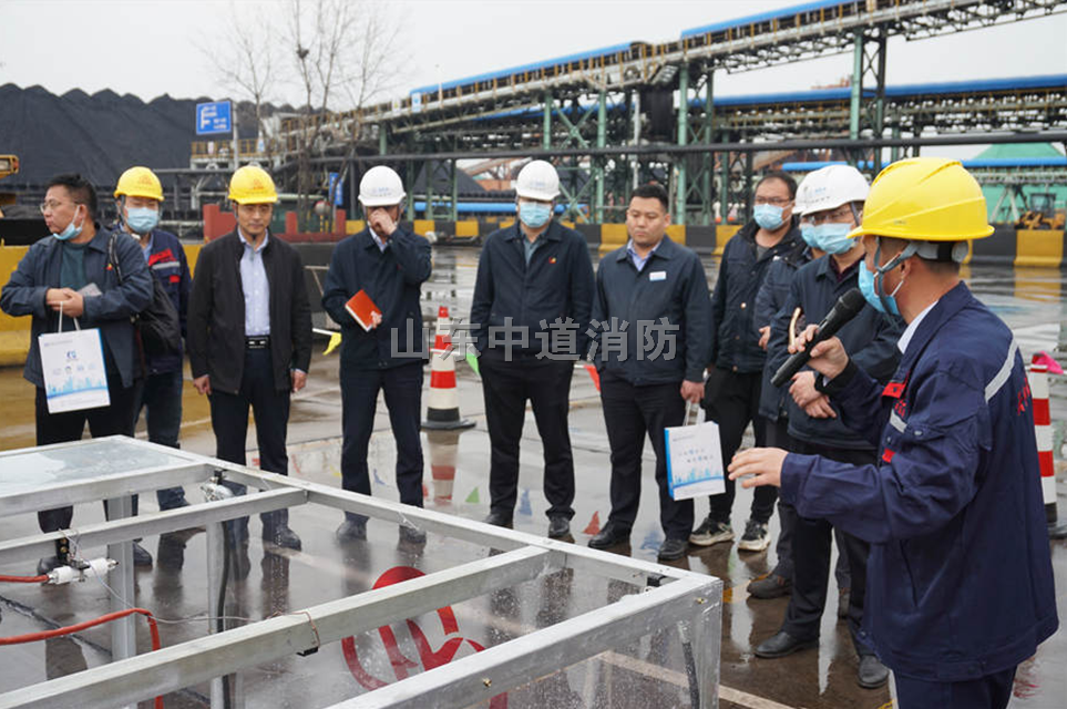 新能源无人驾驶车辆锂电池仓全氟己酮自动灭火装置